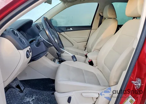 2012 Volkswagen Tiguan S z USA, uszkodzony, nr VIN WVGAV7AX7CW000942